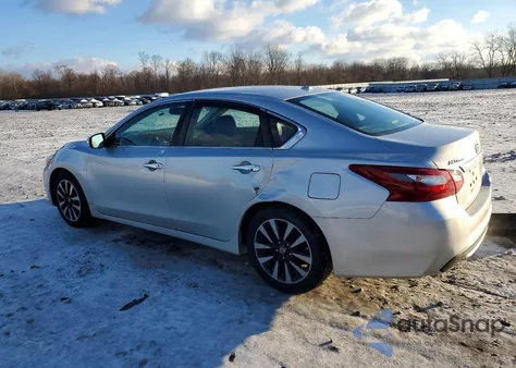 2018 Nissan Altima 2.5 z USA, uszkodzony, nr VIN 1N4AL3AP6JC190336